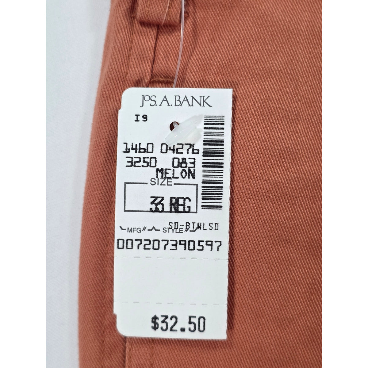 Jos A Bank Shorts Orange Pleated Classic Casual Mens 33 NWT