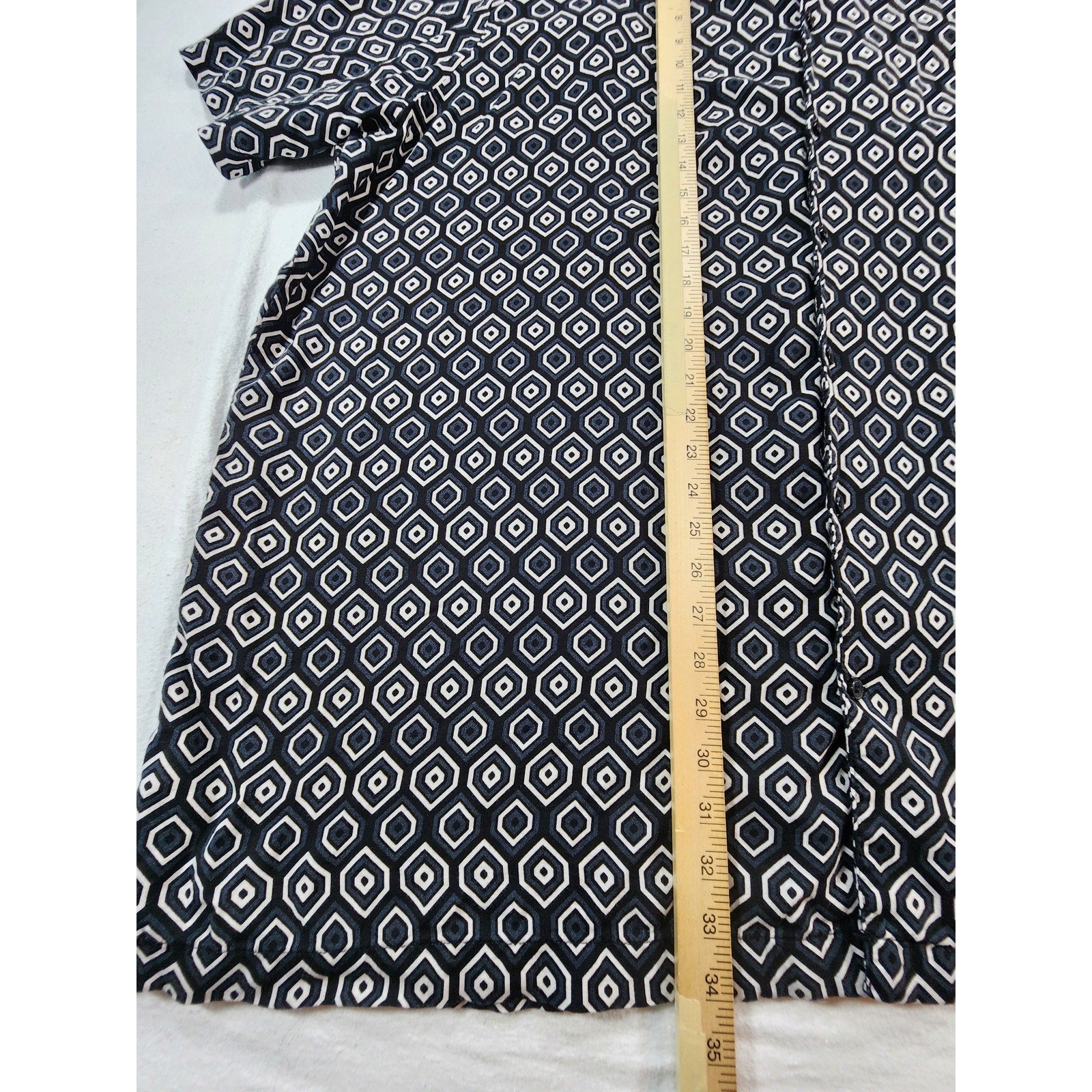 Shaquille O'Neal Men's Black Geometric Print Short Sleeve Button Up Shirt 3XLT
