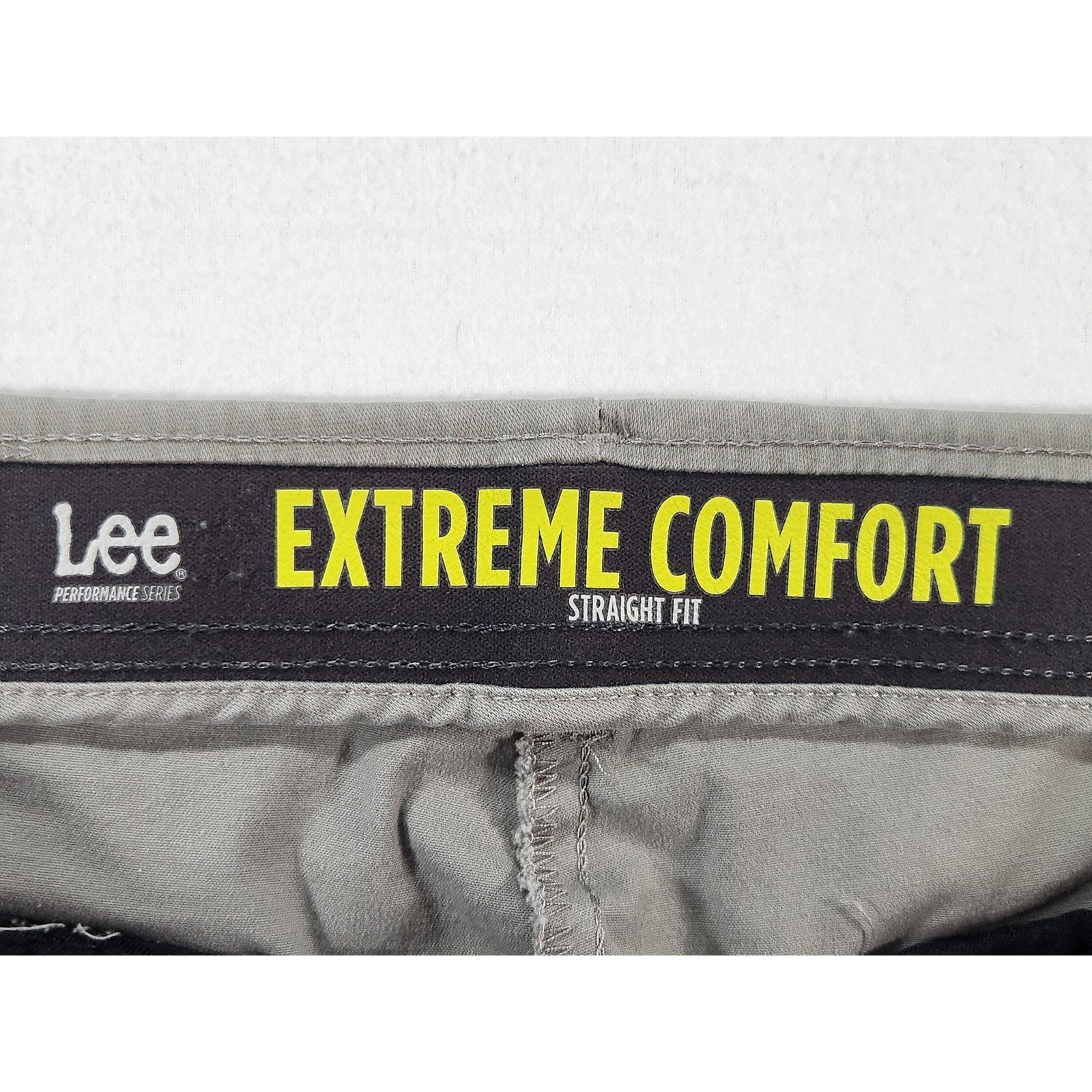 Lee Extreme Comfort Men's Gray Straight Fit Khaki Pants 36x29