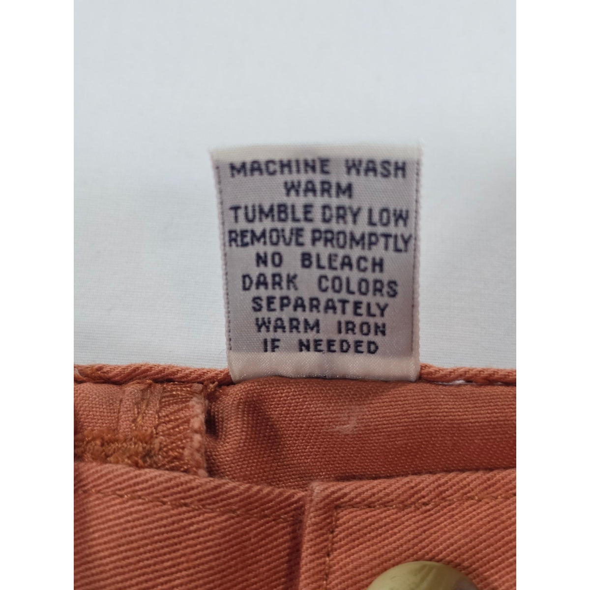 Jos A Bank Shorts Orange Pleated Classic Casual Mens 33 NWT