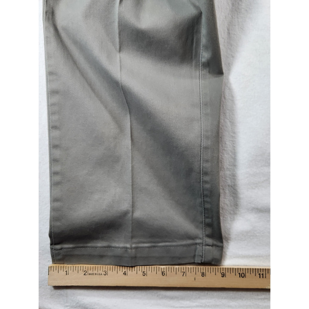 Lee Extreme Comfort Men's Gray Straight Fit Khaki Pants 36x29
