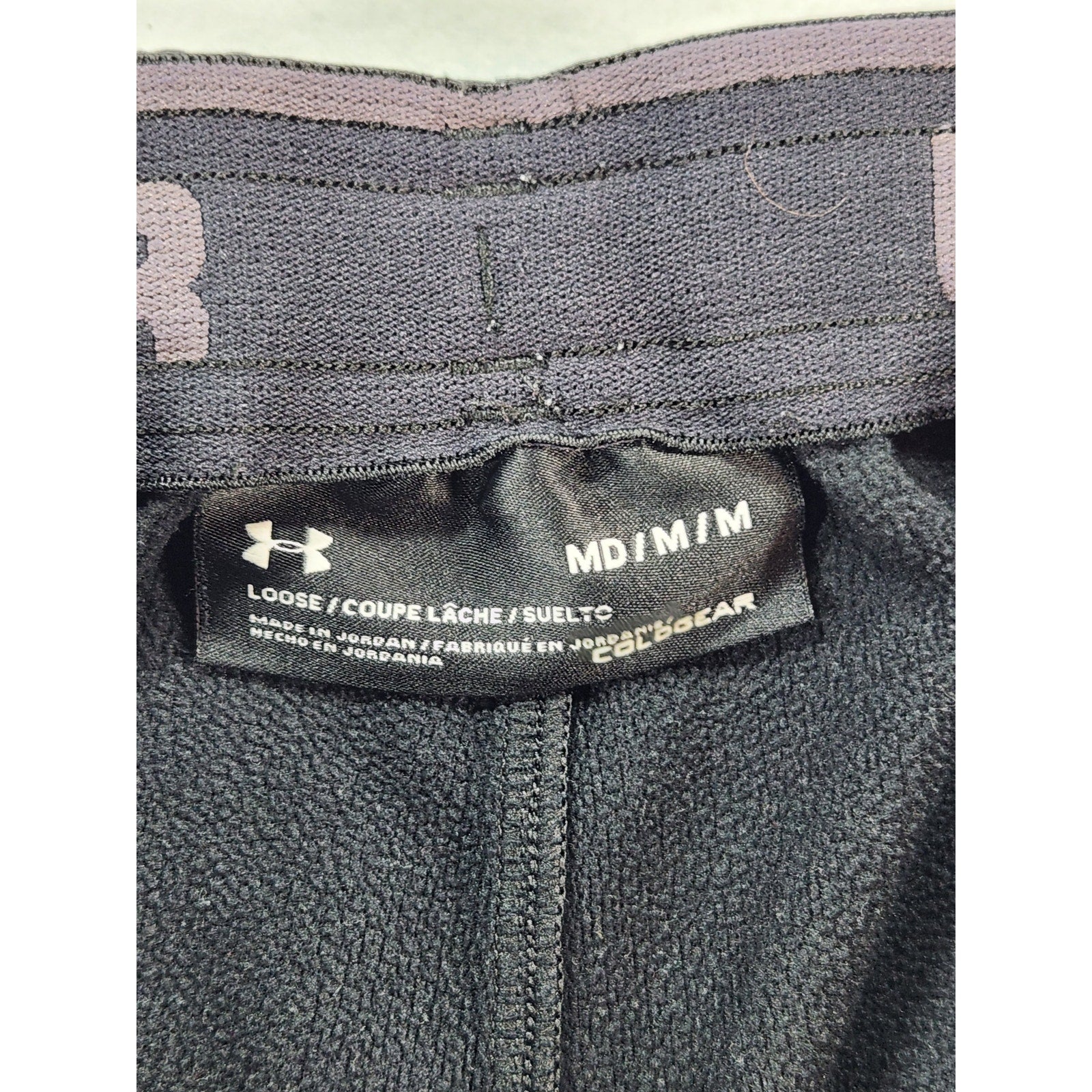 Under Armour Men's Black Tapered Jogger Sweatpants Size M Athletic