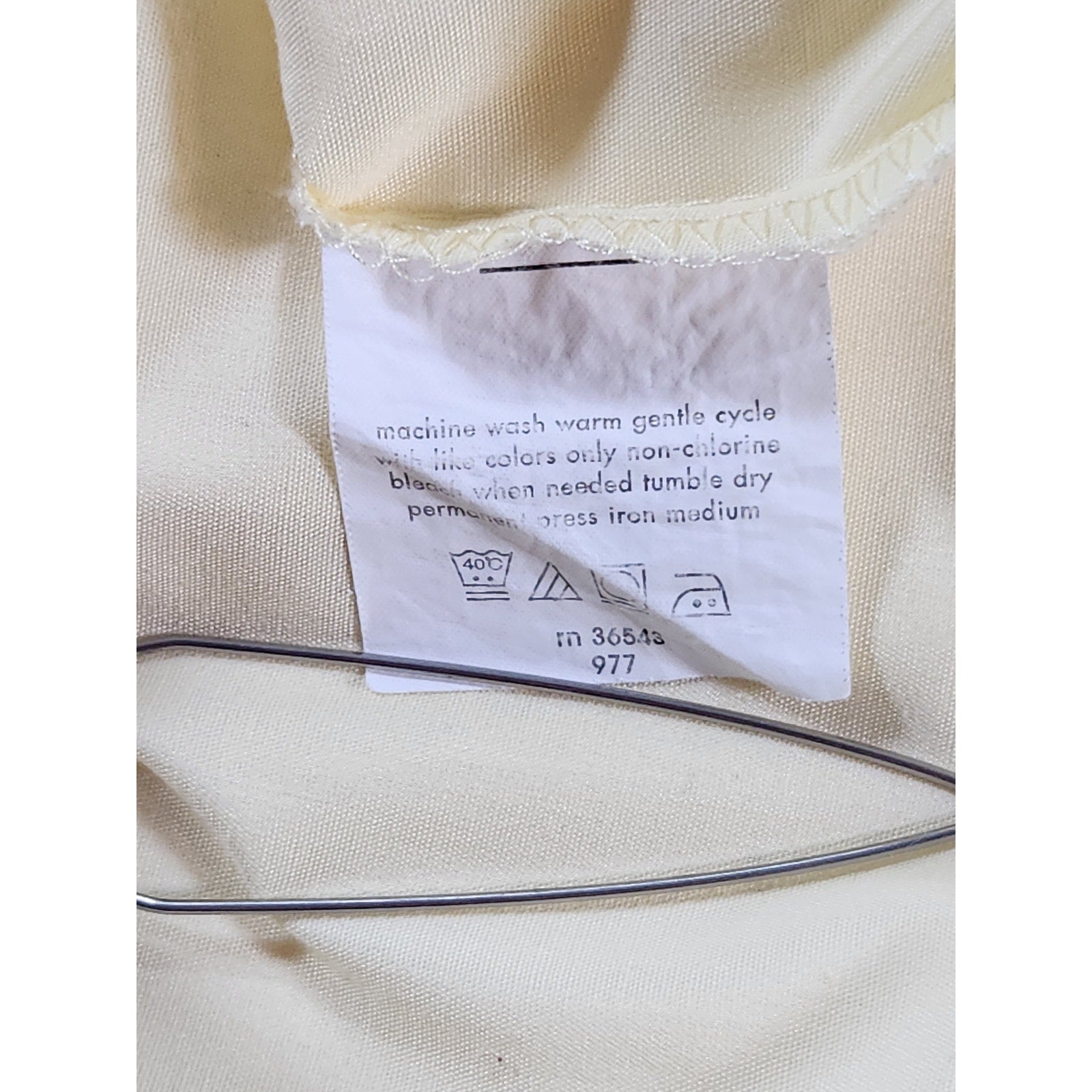 Van Heusen Men's Dress Shirt Yellow 16.5 34/35 Long Sleeve