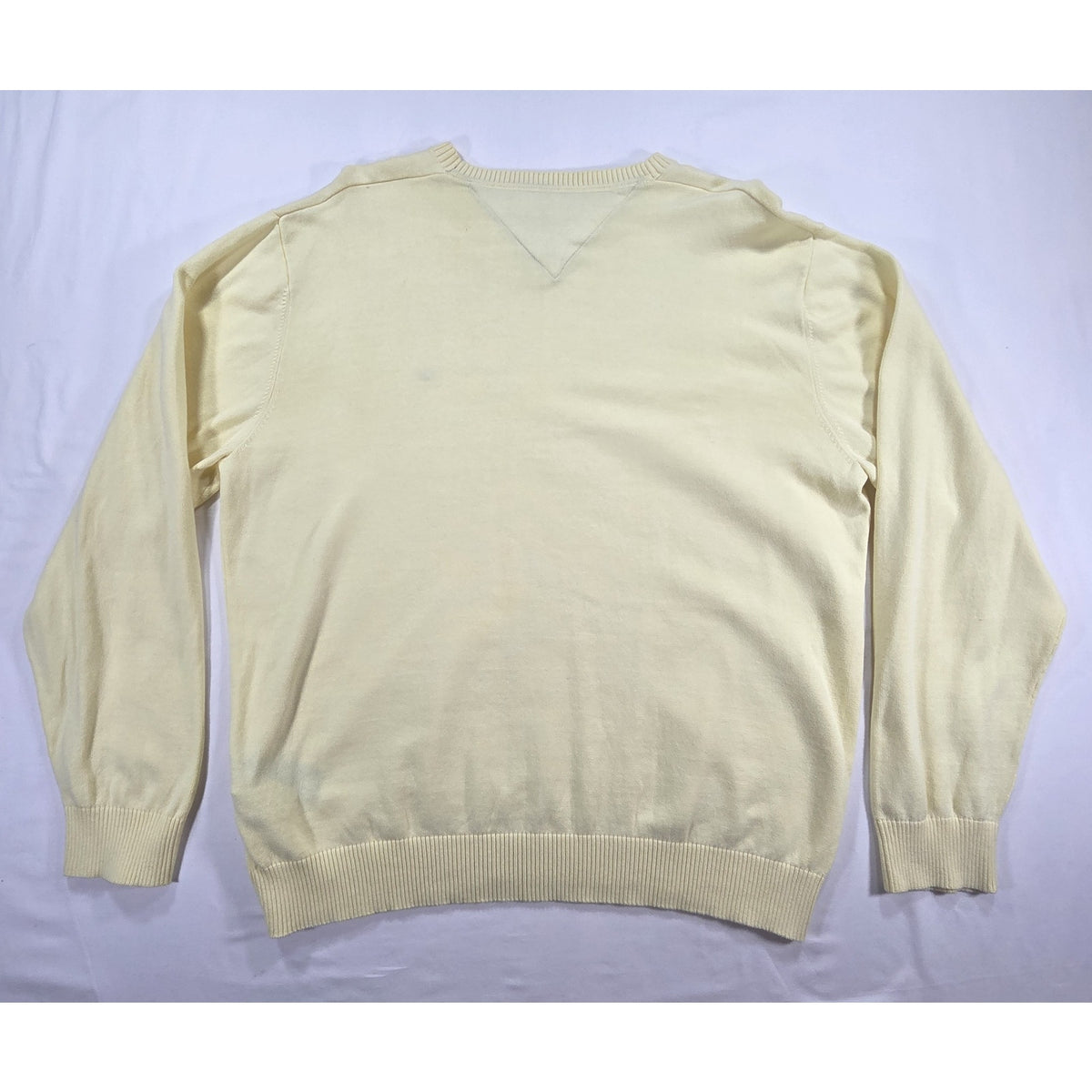 Tommy Hilfiger V-Neck Sweater Yellow – XL