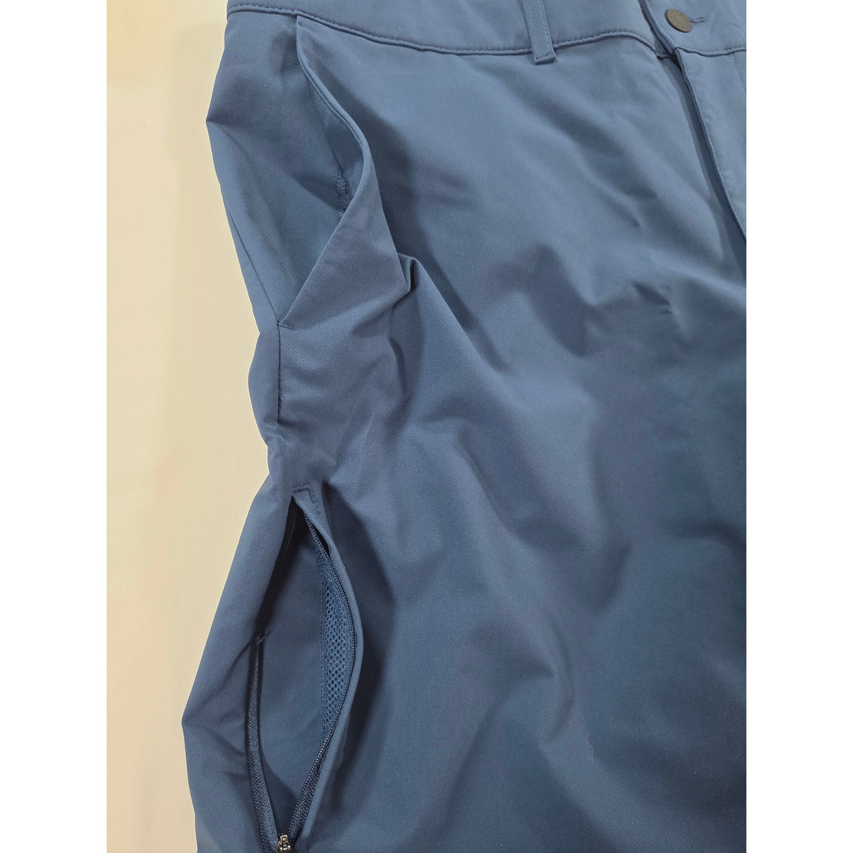 Gerry Tech Shorts Mens 38 Blue Stretch Performance Zip Pocket NWT